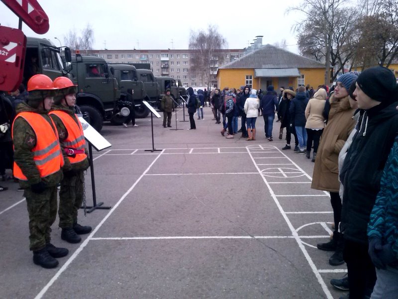 10 10 17 день. Дзержинск Военная часть 11385. Г Дзержинск Военная часть. В Ч 11385 день призывника. Военная часть г Дзержинска 2020.